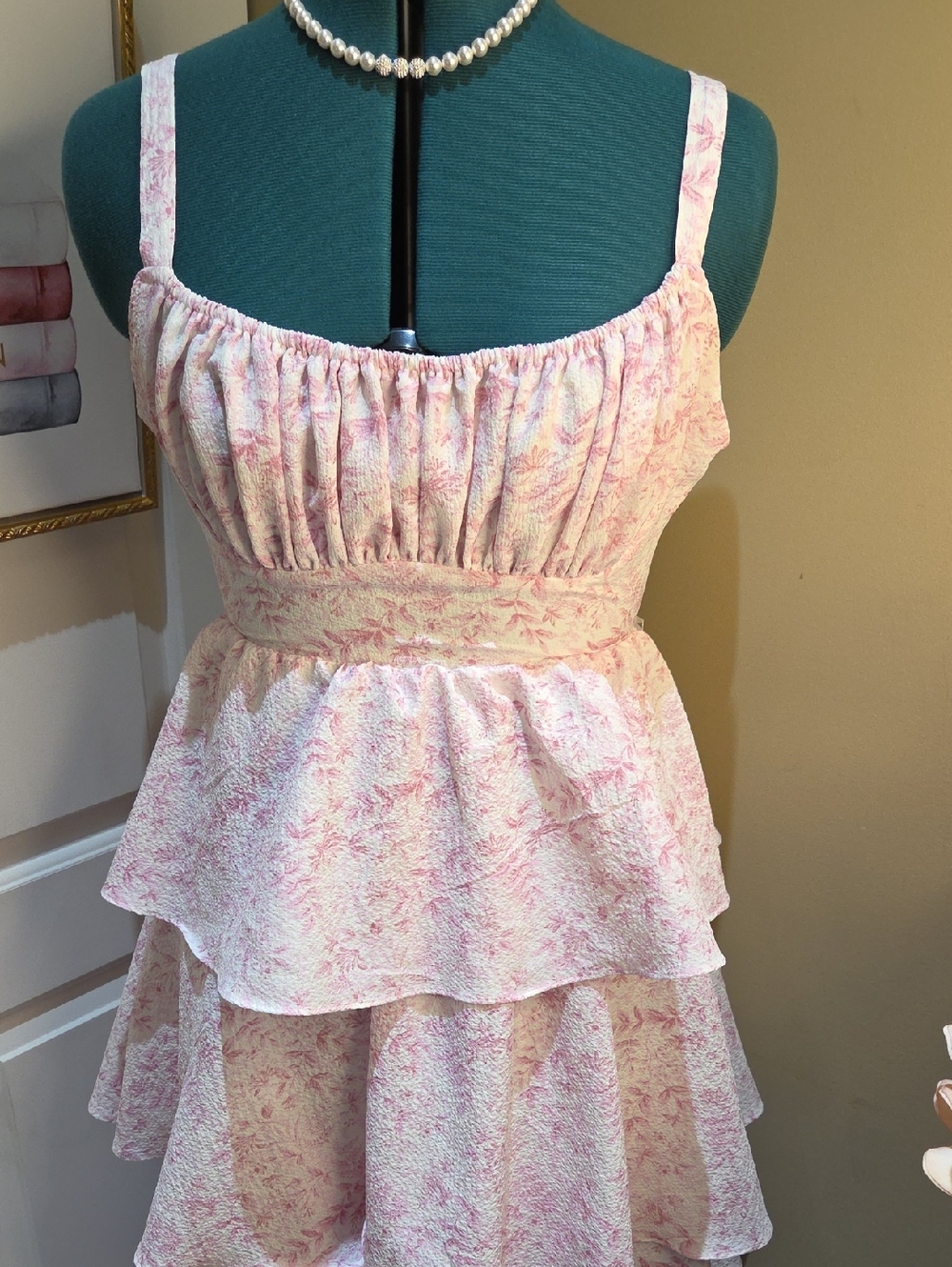 Nwot Medium Mine Pink Tiered Floral Ruffle Dress - Picture 5 of 17